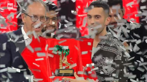 Sanremo 2019, vince Mahmood: il video della proclamazione