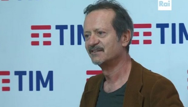 Sanremo 2019, Rocco Papaleo, frecciatina a Belen Rodriguez: “Mi parlò solo sul palco, fuori non ricordo l’abbia fatto…”