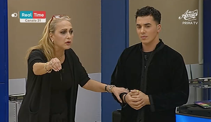 Amici 2019, Alessandra Celentano contro Timor Steffens: “Non ho bisogno di avere lezioni da te”