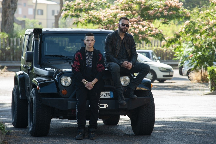 Suburra 2: soldi, potere, politica e immigrazione in una Roma sempre più oscura