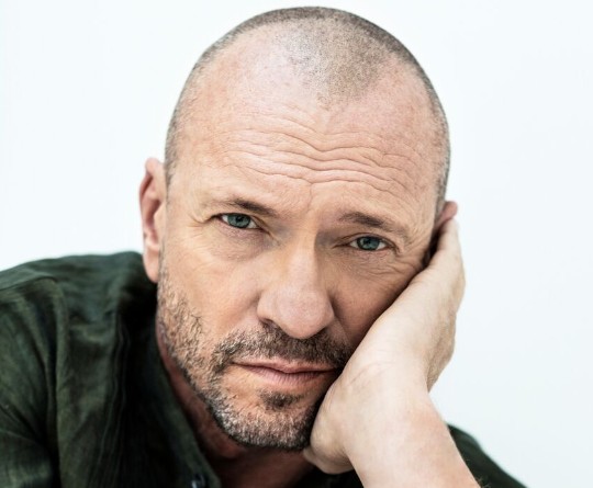 Biagio Antonacci: il social media manager posta per errore un annuncio su Nek