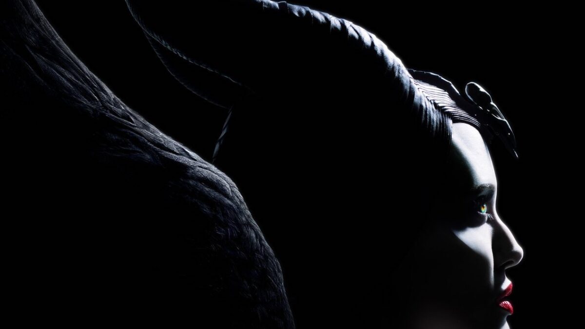 Maleficent 2 anticipato al 18 ottobre 2019 – poster e titolo definitivo