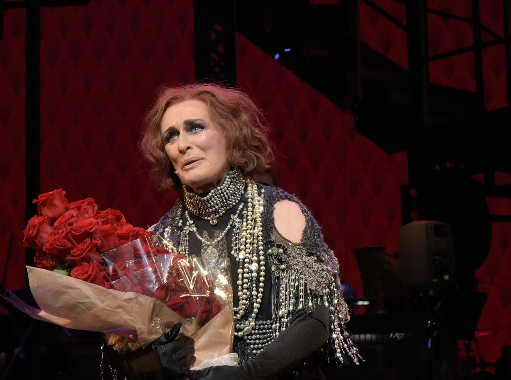 Sunset Boulevard, il musical con Glenn Close ha trovato il suo regista