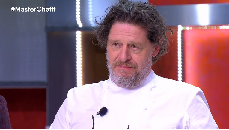 MasterChef Italia 8, due eliminati e una conquista: Marco Pierre White è un animale da cooking
