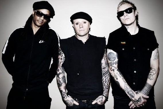 Prodigy: è morto Keith Flint, il leader del gruppo. Aveva 49 anni