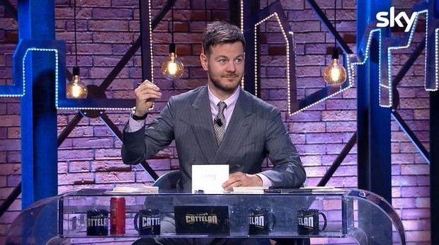 E poi c’è Cattelan, il late show adatto per chi si entusiasma per niente