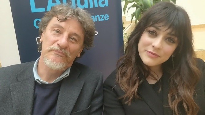 L’Aquila: Grandi Speranze, Giorgio Tirabassi e Valentina Lodovini: “riprodurre la protesta delle carriole è stato molto emozionante” (Video)