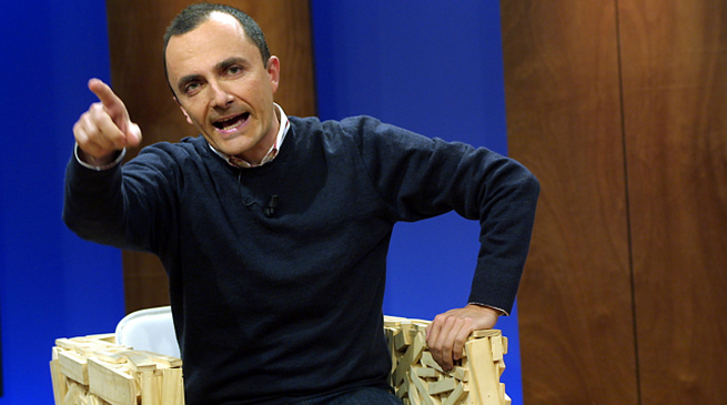 Daniele Luttazzi verso il ritorno in tv su Rai2: ha incontrato il direttore Freccero