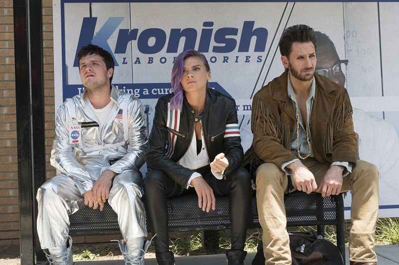 Future Man, su Prime Video la comedy sci-fi da non perdere, con un inserviente chiamato a salvare il mondo
