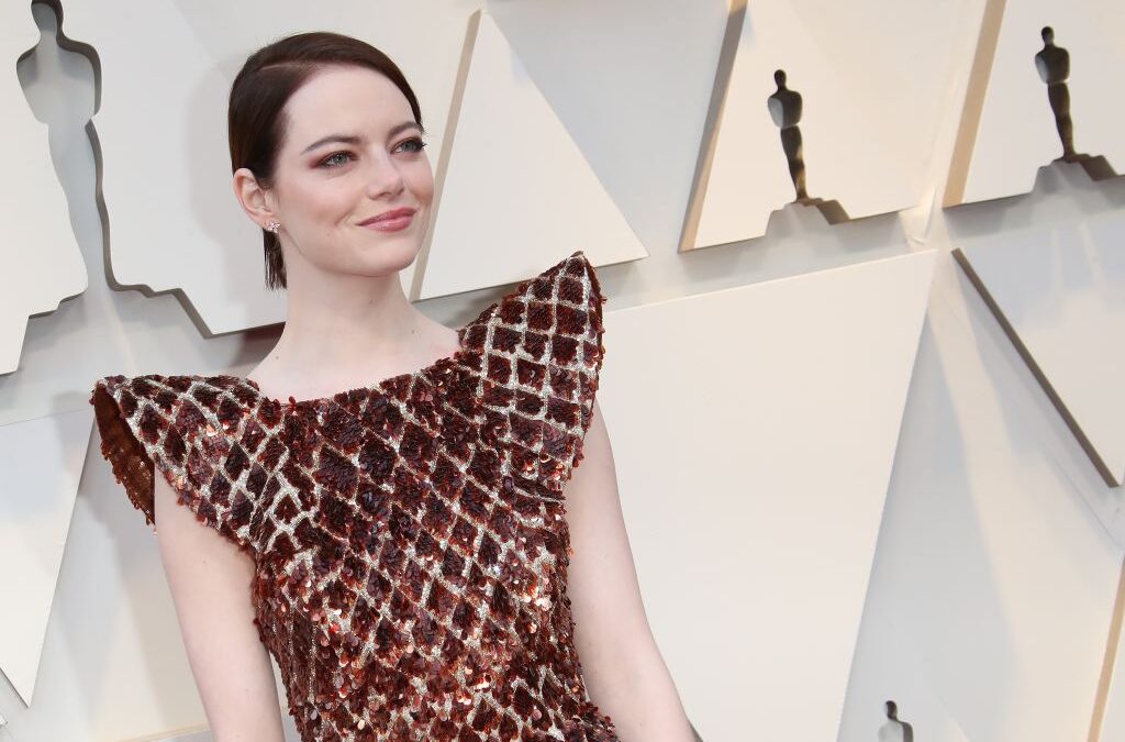 Emma Stone e Ralph Fiennes per The Menu di Alexander Payne