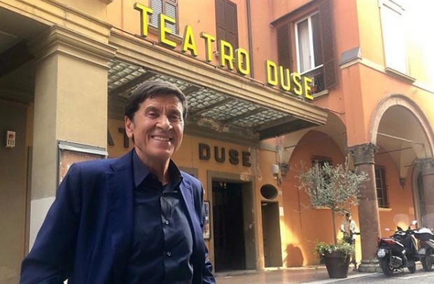 Gianni Morandi, Stasera gioco in casa: 16 concerti al Teatro Duse di Bologna