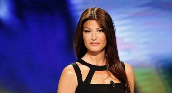 Ajax-Juve, Ilaria D’Amico: “Approccio partenopeo” dei tifosi olandesi, polemiche social (VIDEO)