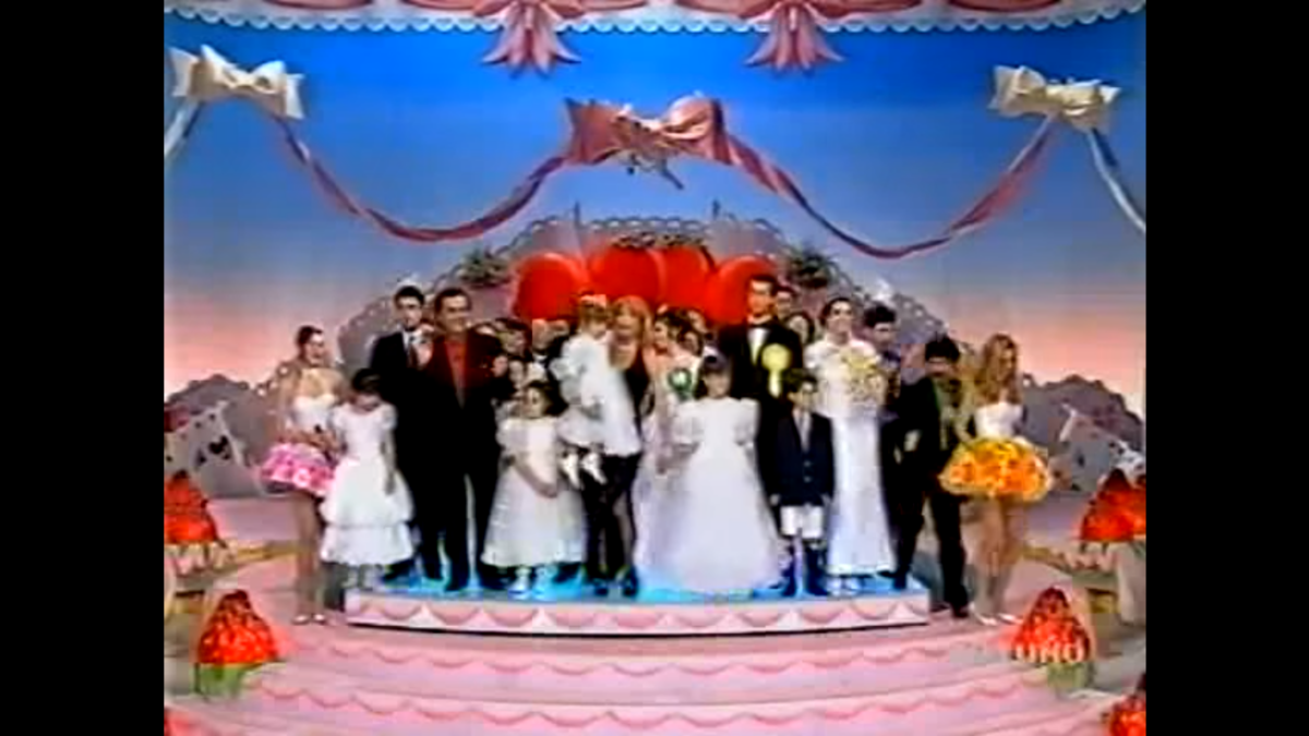 È successo in TV – 9 aprile 1992: gli sposi giocano a Luna di miele (VIDEO)