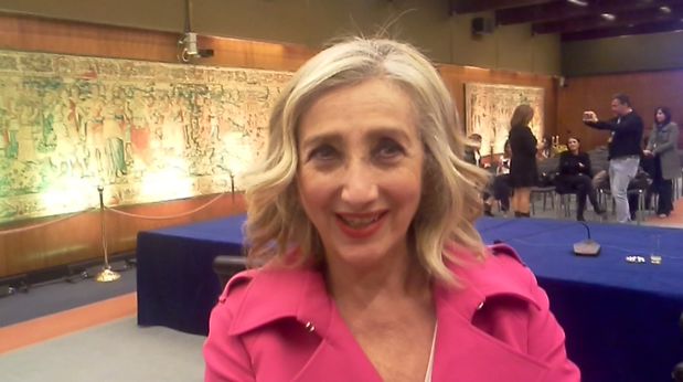 Todo Cambia, Lunetta Savino a Blogo: “E’ un programma speciale, il tema del cambiamento riguarda tutti noi” (Video)