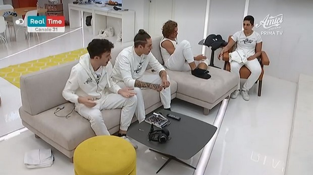 Amici 18, Giordana discute (anche) con Mameli: “Devi imparare a pensare per te!”