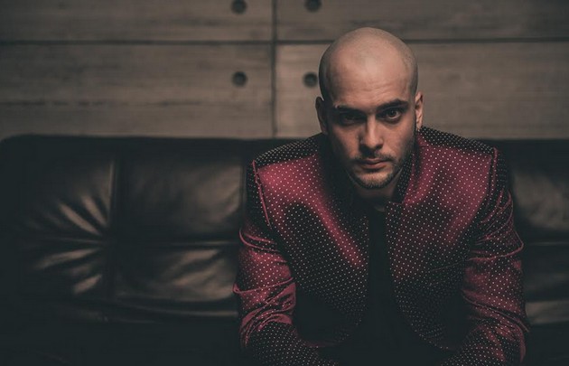 Tony Maiello si sfoga su Facebook: ” La musica è stata trasformata in un business che massacra la sensibilità e il lavoro delle persone”