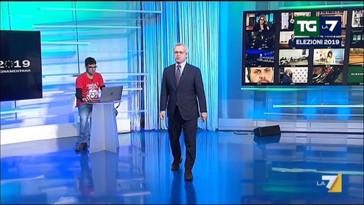 Maratona Mentana Europee 2019, iniziata la “madre di tutte le no-stop” (e si ironizza sul tweet di Salvini)