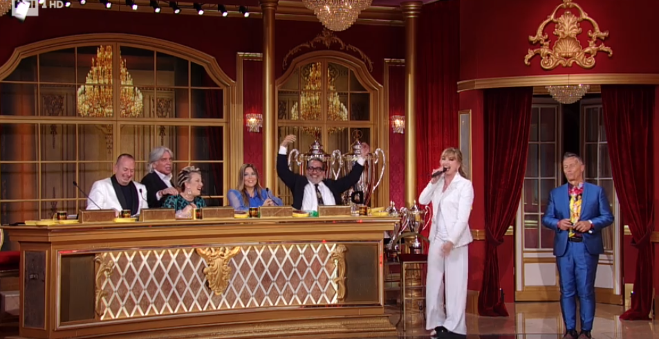 Ballando con le stelle 2020, Milly Carlucci riconferma la giuria