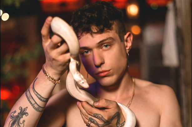 Irama, Arrogante: nuovo singolo dal 24 maggio 2019