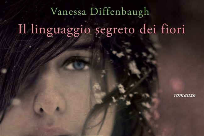 Il linguaggio segreto dei fiori, Nick Robinson  e Kiersey Clemons per l’adattamento cinematografico