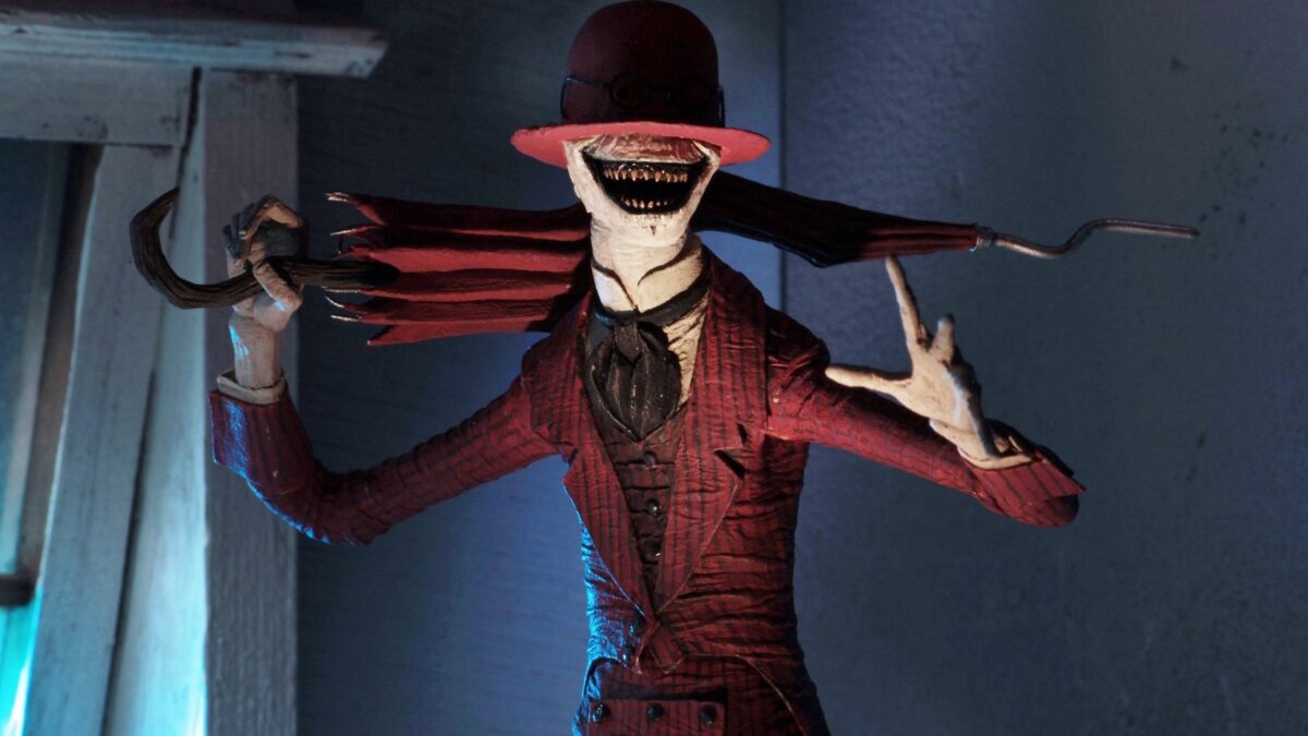 The Conjuring 2: NECA annuncia l’action figure dell’Uomo Storto
