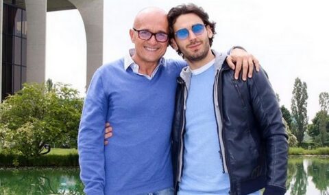 Amici 19, Alfonso Signorini sarà il nuovo insegnante di canto?