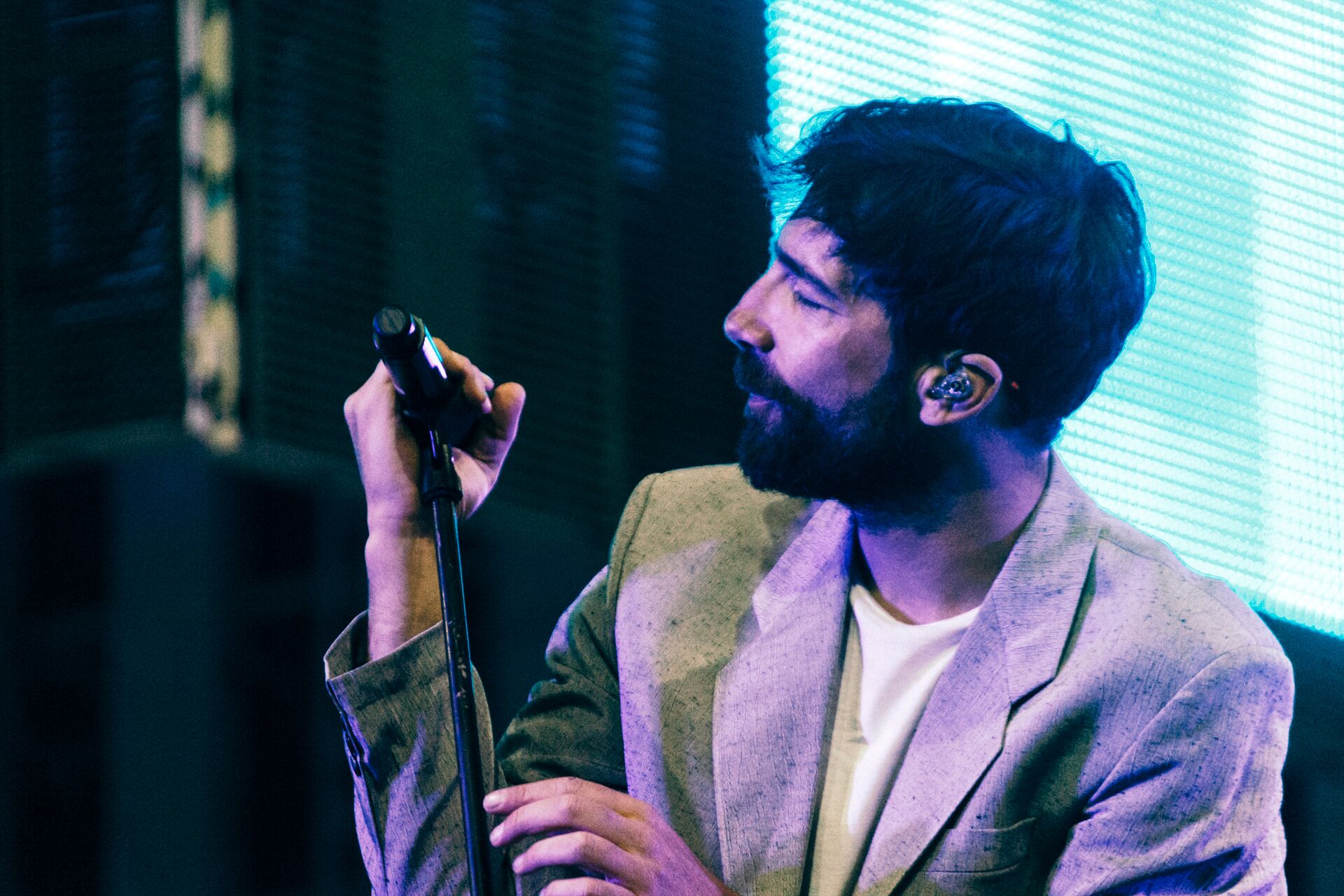 Ex-Otago feat. Izi, La notte chiama: nuovo singolo dal 14 giugno (debutto live ieri al Nameless Music Festival)