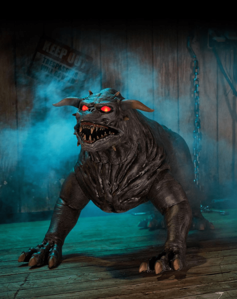 Ghostbusters: replica ufficiale del cane infernale a grandezza naturale