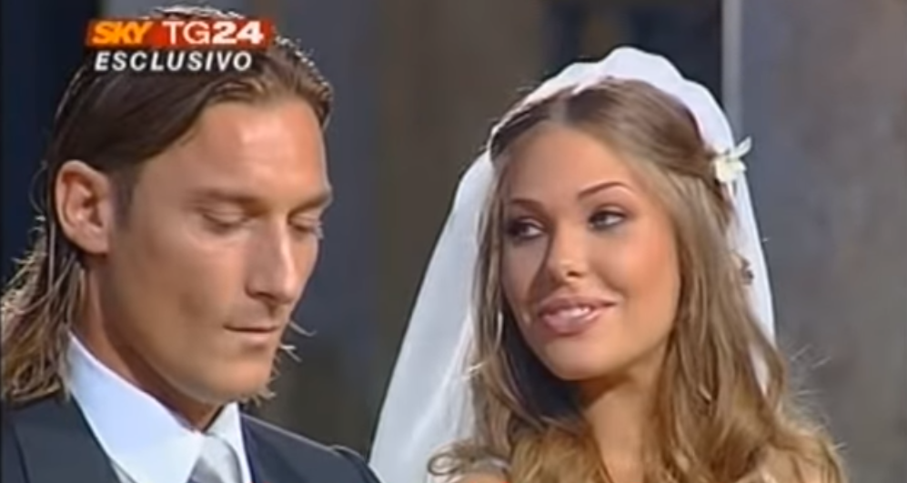 È successo in TV – 19 giugno 2005: Ilary e Totti convolano a nozze in diretta tv (VIDEO)