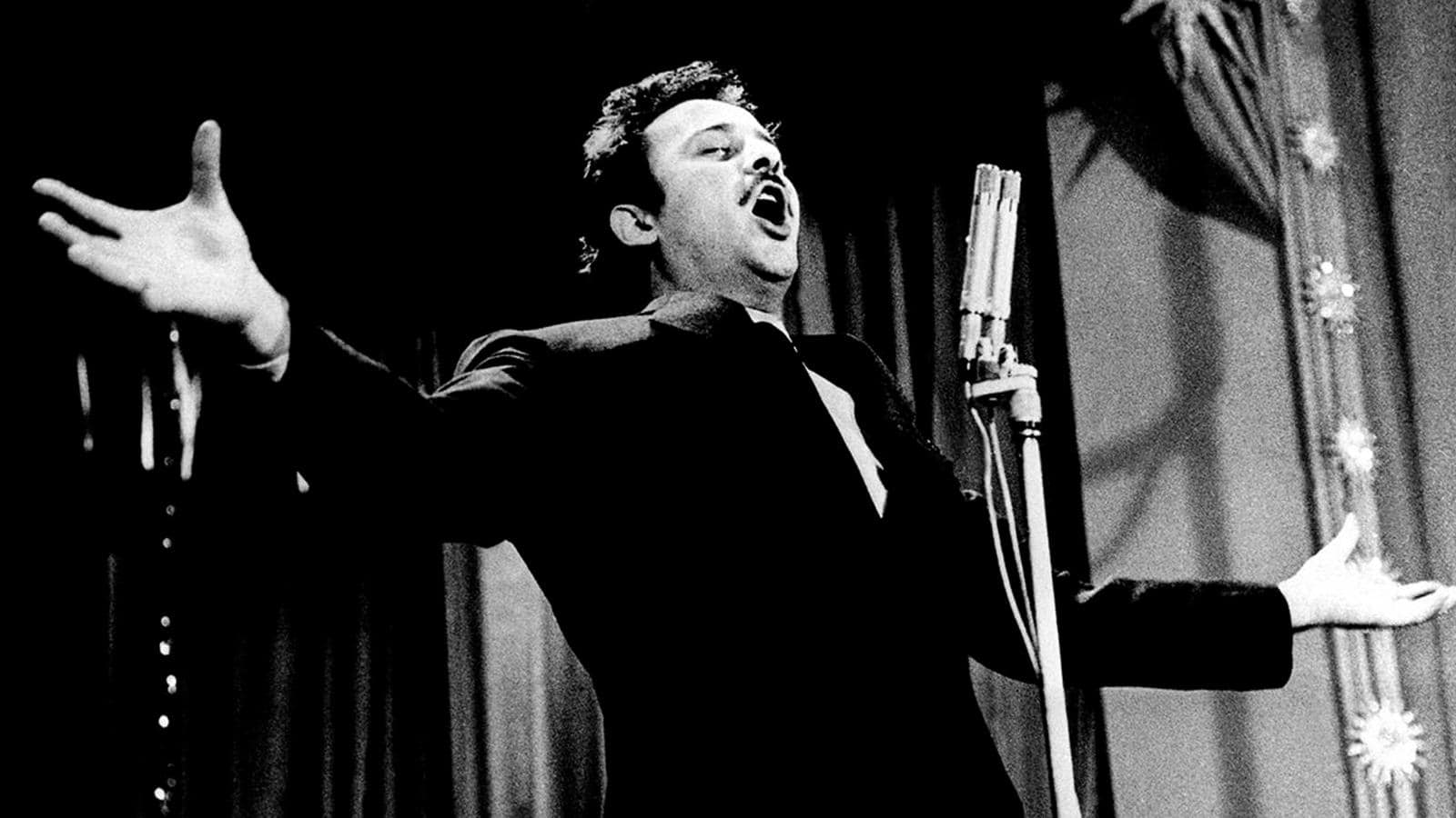 Techetechetè Superstar, la puntata di sabato 29 giugno: la poesia dei cantautori