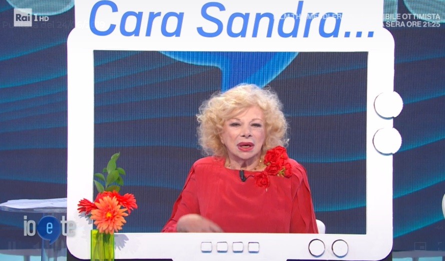Io e te, la tesi di Sandra Milo: “Non mangio pesce perché il Mediterraneo è come un cimitero”