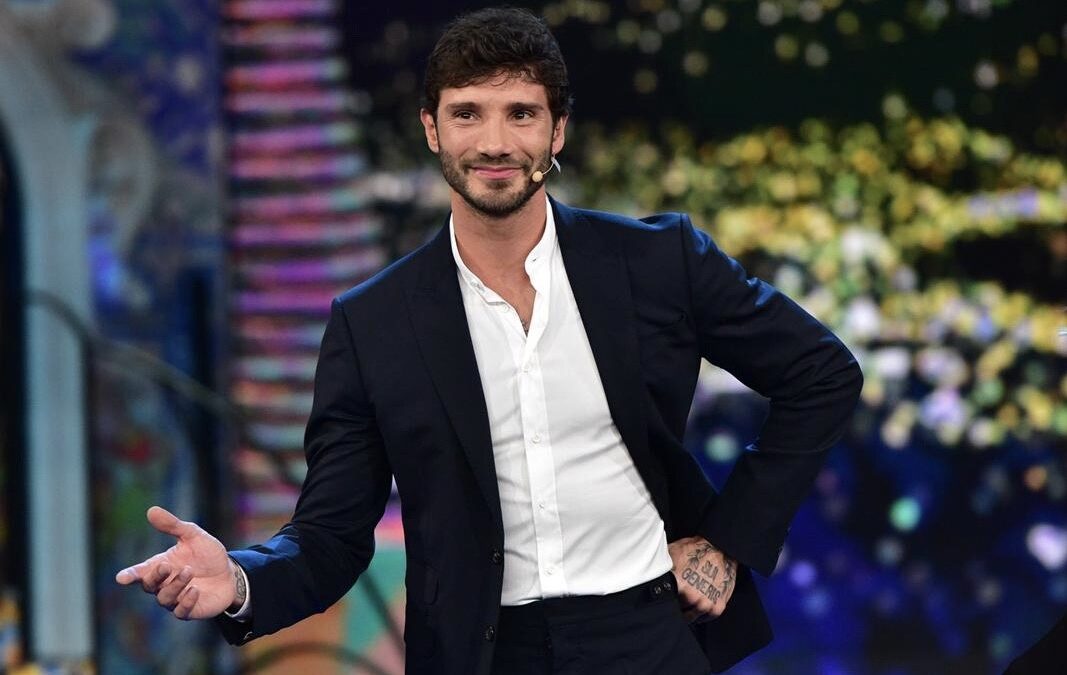 Stefano De Martino, su Rai 2 con Belen per La Notte della Taranta: per lui in arrivo anche due prime serate da settembre