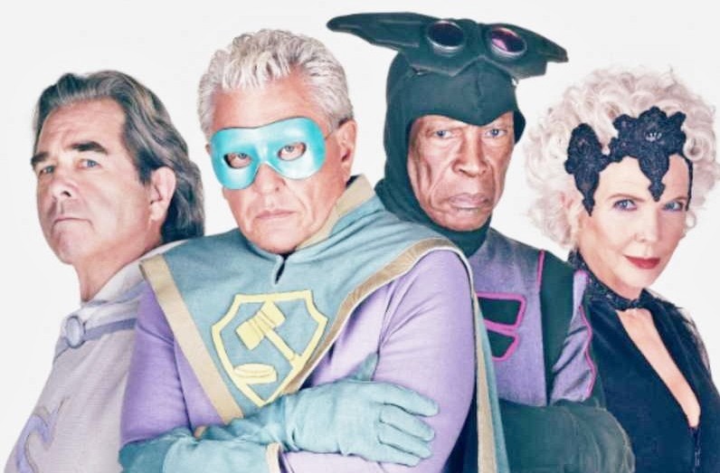 Supervized: trailer della commedia con supereroi in pensione