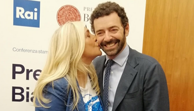 Serata Biagio Agnes su Rai1 con Mara Venier e Alberto Matano: anticipazioni e premiati