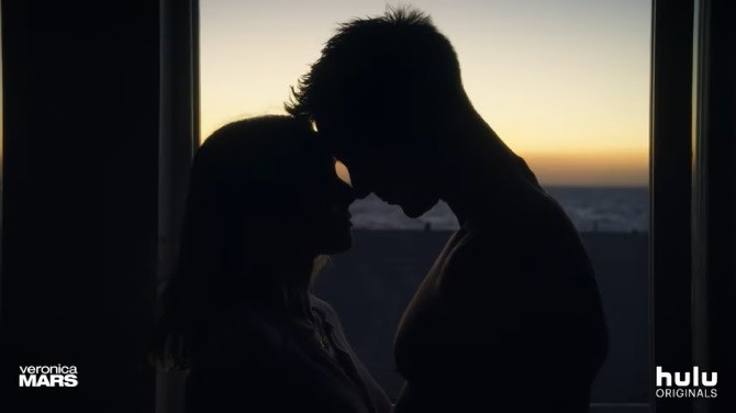 Veronica Mars il nuovo trailer del revival accontenta i fan della coppia LoVe