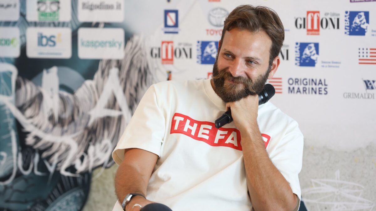 Alessandro Borghi, Diavoli 2 si farà: “Prima però Suburra 3. E non sarò Totti in tv “