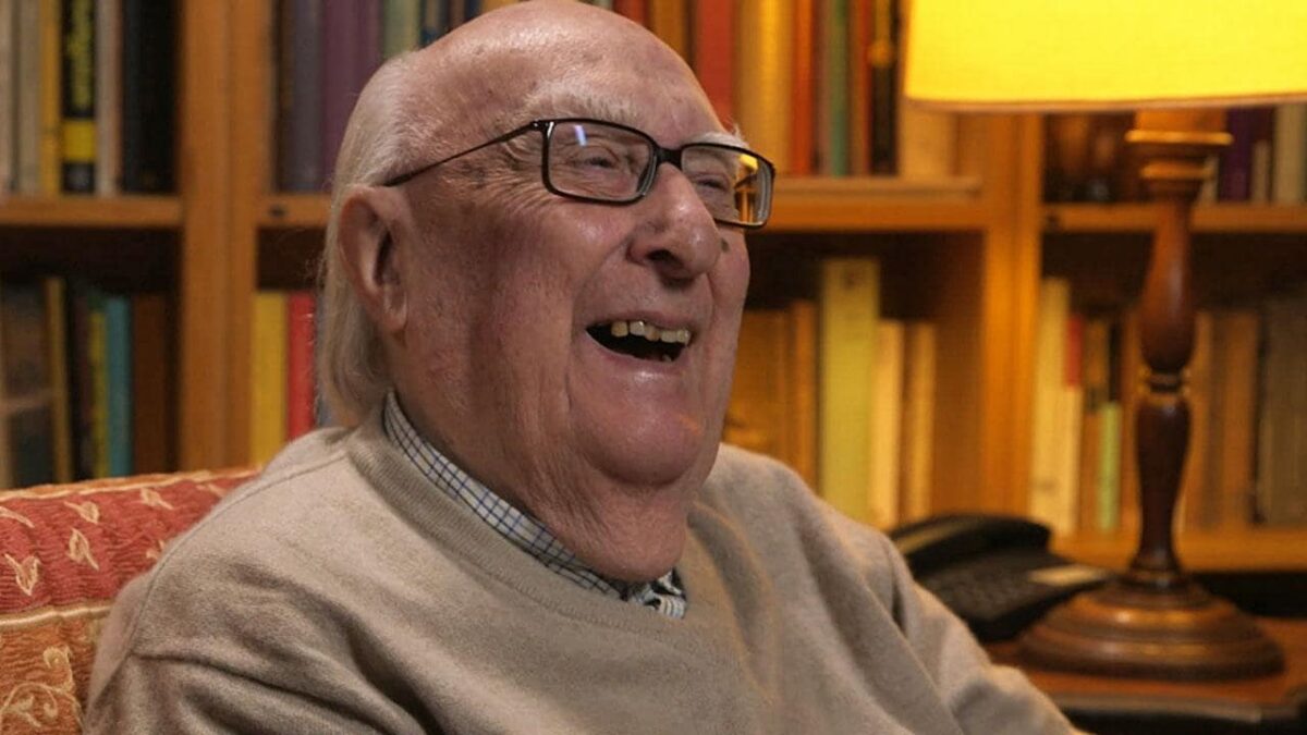 Andrea Camilleri, addio al padre del Commissario Montalbano: aveva 93 anni
