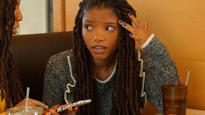 Halle Bailey sarà Ariel ne La Sirenetta per il live action Disney: ecco chi è la cantante