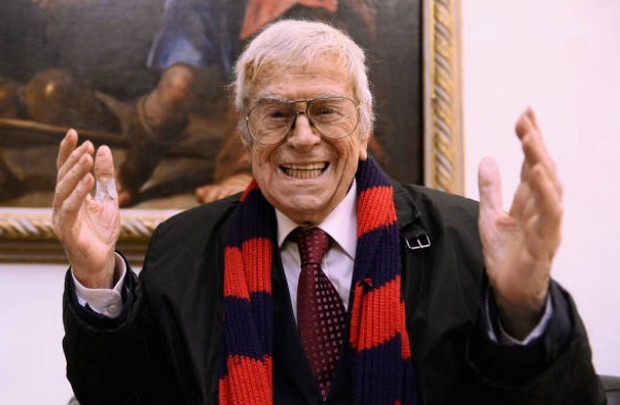 Raffaele Pisu è morto: negli anni ’90 condusse Striscia la Notizia con Ezio Greggio