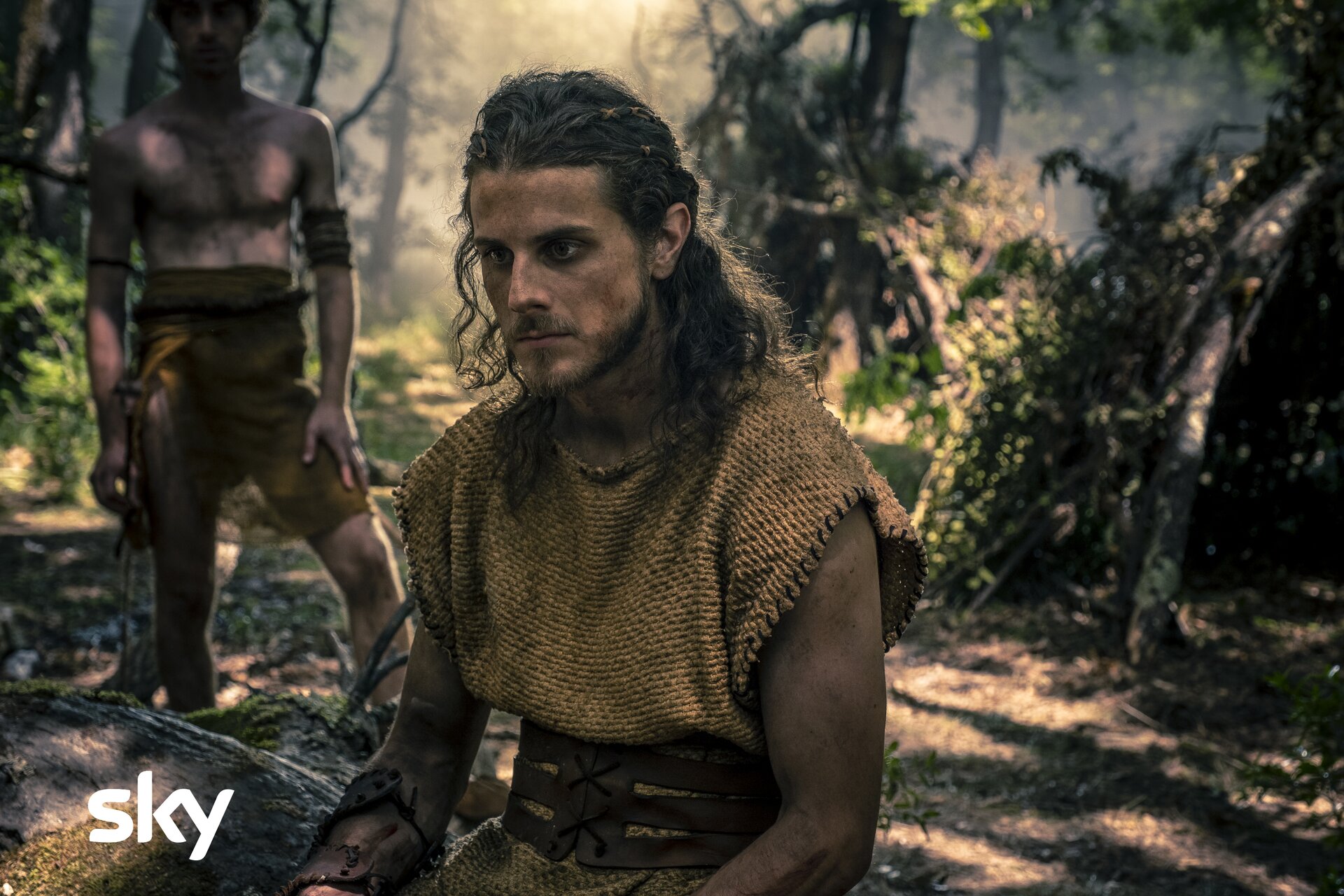 Il passo avanti di Sky nella serialità italiana: ecco com’è Romulus, la serie tv sulle origini della leggenda di Roma