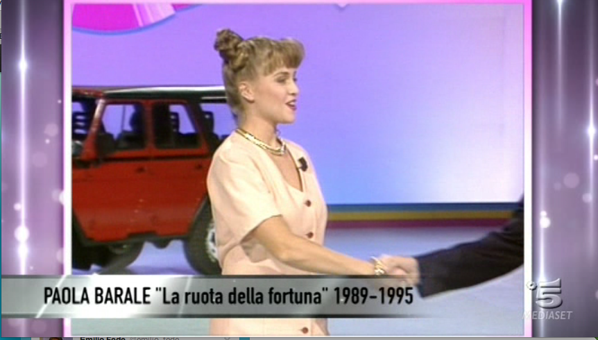 Paola Barale: “Lasciai la Ruota della Fortuna e Mike non mi rivolse più la parola. Non abbiamo mai fatto pace”