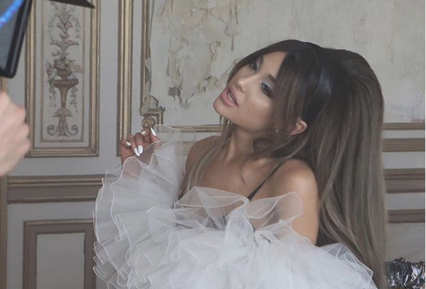 Classifica singoli Europa 31 agosto 2019: Boyfriend di Ariana Grande with Social House alla numero 1