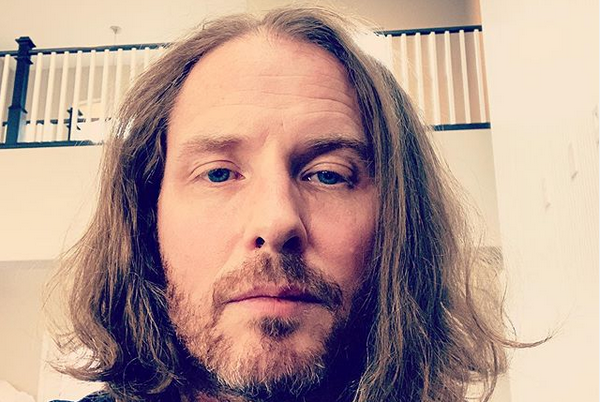 Slipknot, Corey Taylor contro le armi e i politici che addossano responsabilità della violenza a musica e videogiochi