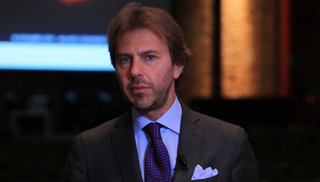 “Perché Francesco Giorgino ha dato giudizi partigiani durante speciale Tg1 di prima serata?” (VIDEO)