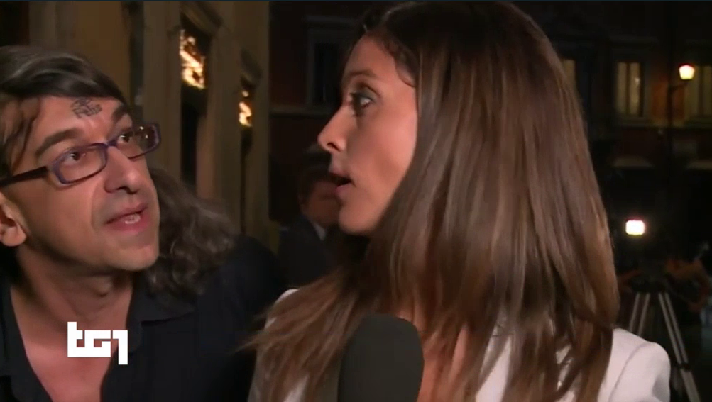 Gabriele Paolini, il ritorno: il disturbatore ricompare durante un collegamento al Tg1