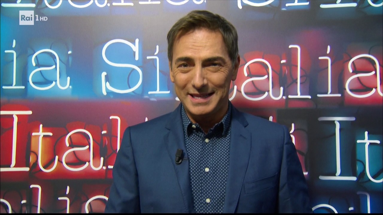 Italia sì!, un entusiasta ‘mercatino del sabato’ (da riordinare un po’)