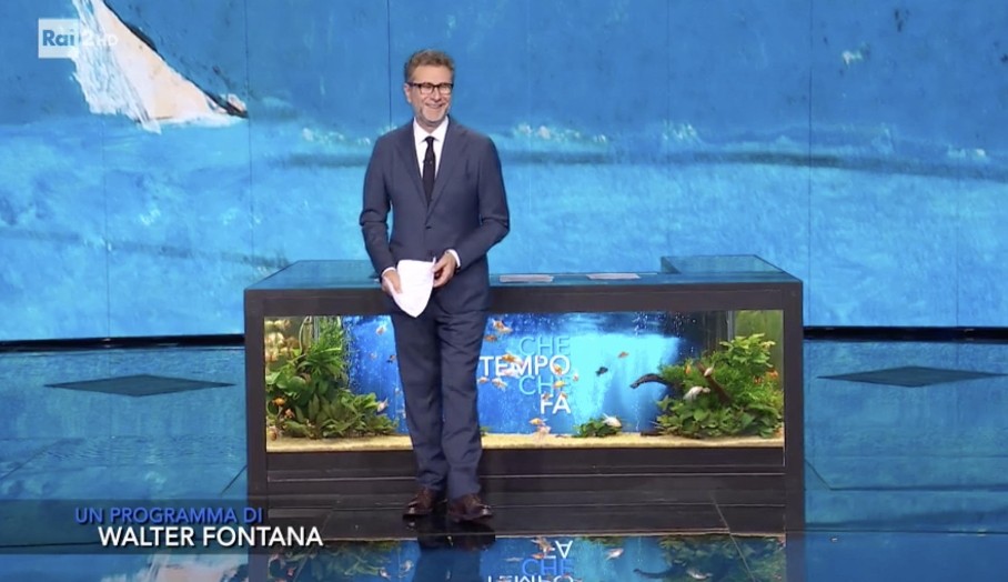 Che tempo che fa, Fazio debutta su Rai2: “Per fortuna sono finite le reti” (VIDEO)