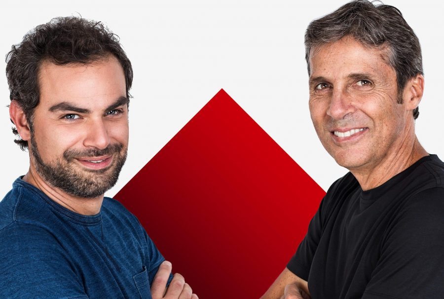 Radio2 Social Club sbarca su Rai 2, Andrea Perroni a Blogo: “Una tv da ascoltare, una radio da vedere”