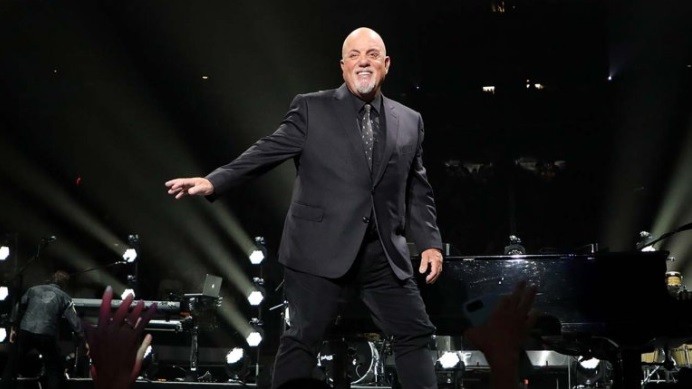 Scenes From an Italian Restaurant, le canzoni di Billy Joel diventano una serie antologica