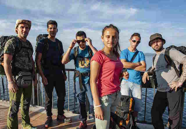 Boez – Andiamo Via, su Raitre la docuserie che mette in cammino sogni e speranze
